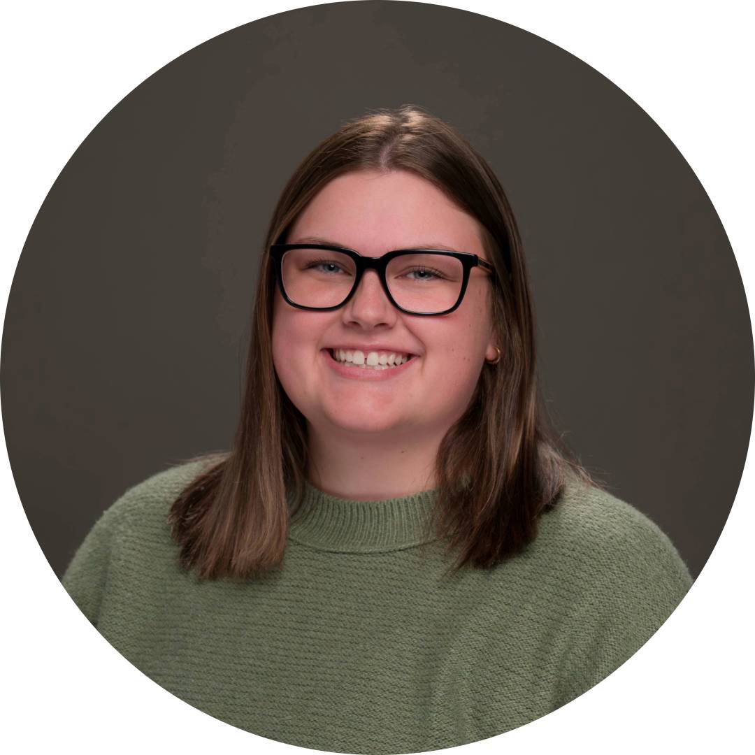 Kennedy Graham smiling for her professional headshot